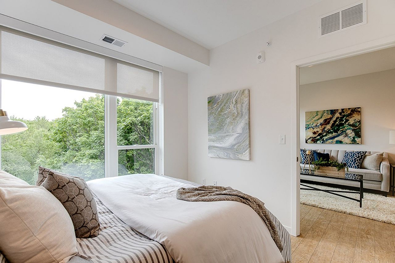 a bed in the bedroom